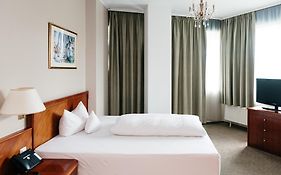 ROSS Hotel nähe Messe Stuttgart